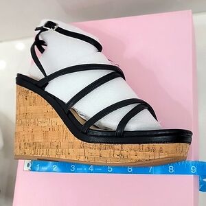 Soda Platform Sandals NWB Sz 8